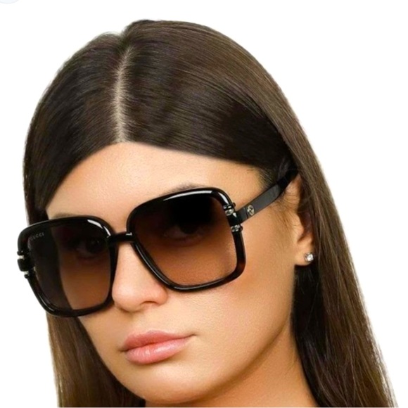 NEW GUCCI SUNGLASSES - Picture 3 of 6